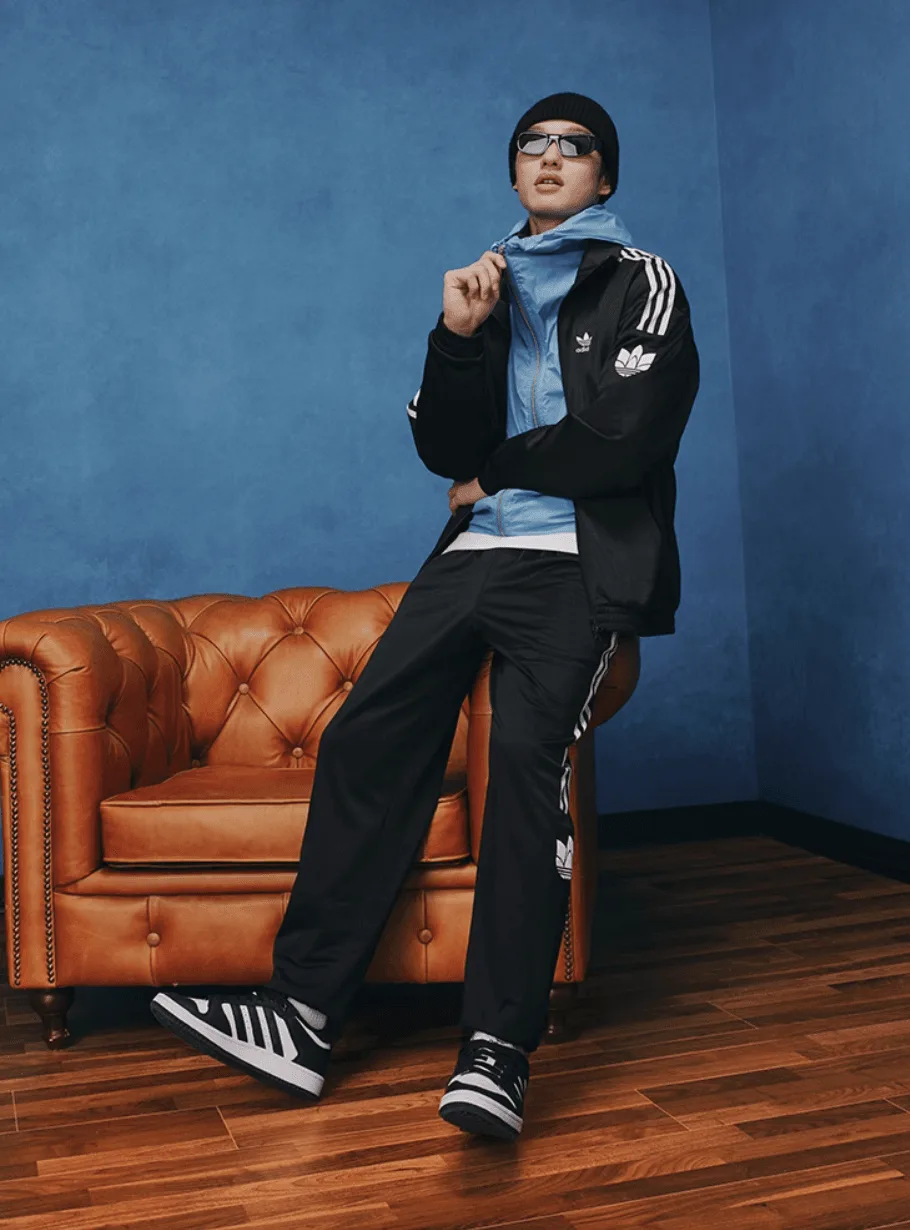 Multi-Image Outfit Swap 3